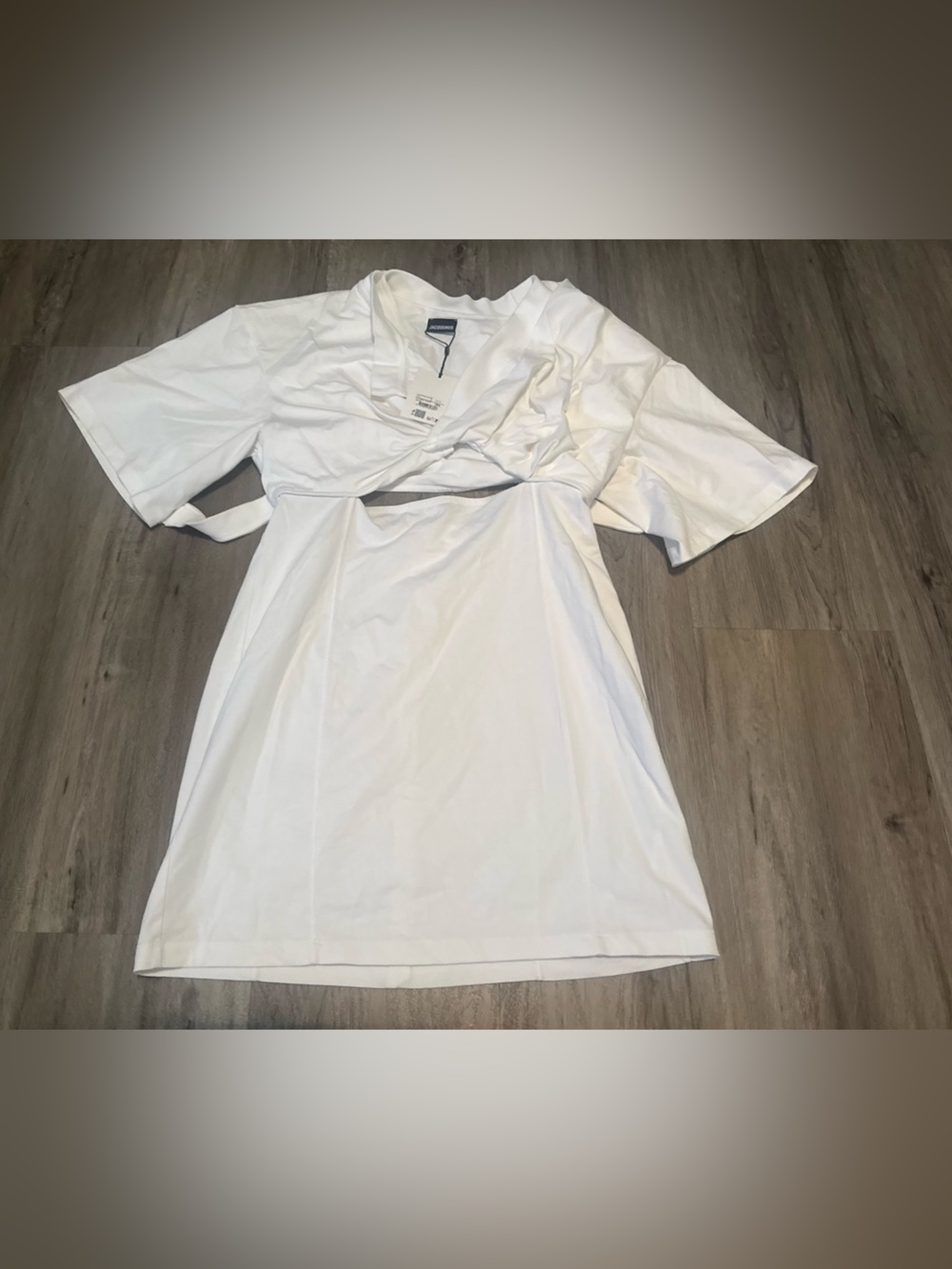 JACQUEMUS
La Robe T-Shirt Bahia Minidress - White